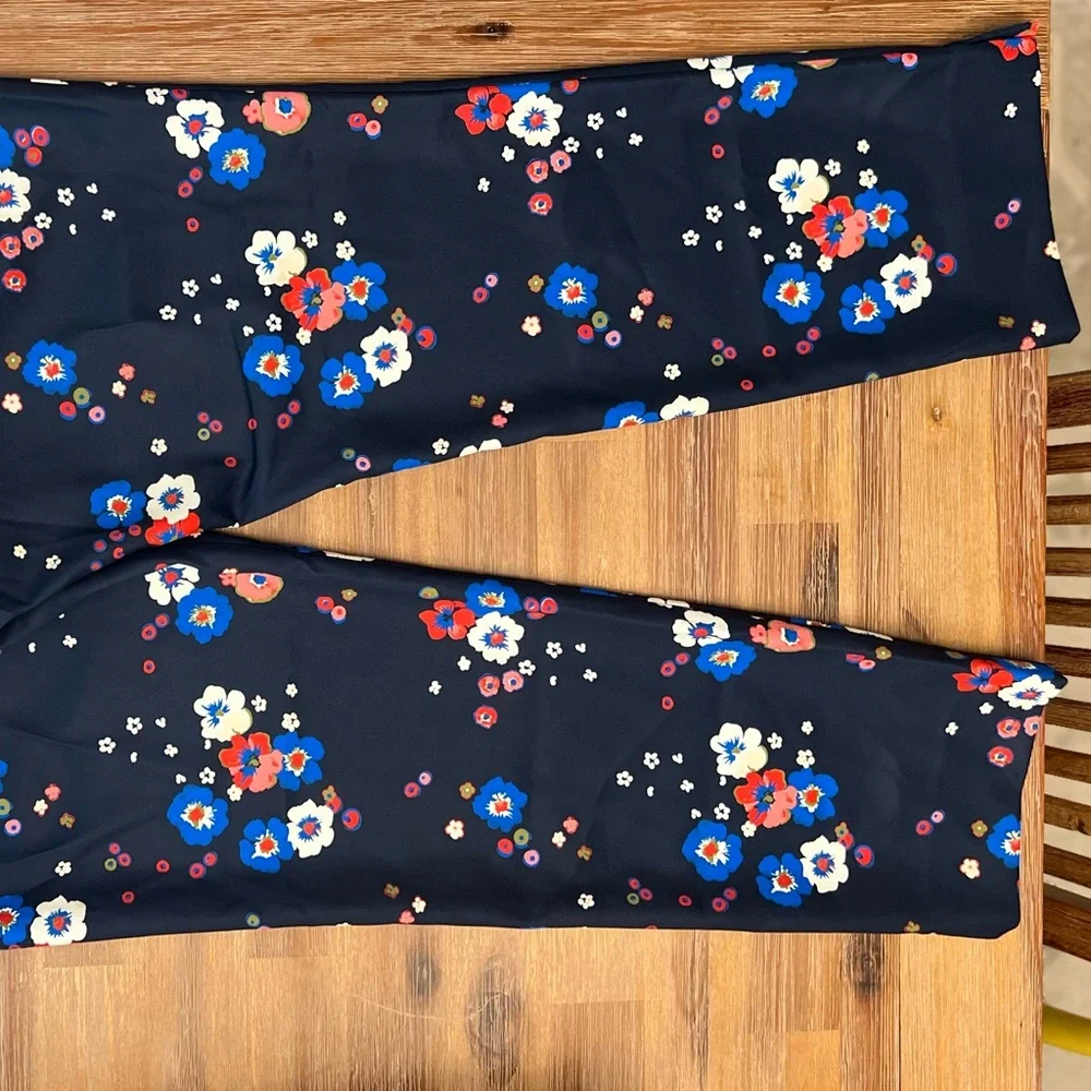 Tory Burch Floral Pants - Picture 5 of 9